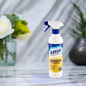 Butelka Quasar płynu do czyszczenia wielofunkcyjnego 580 ml