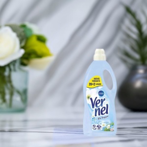 Butelka płynu do płukania Vernel Blu Oxygen 1452 ml – 22 prania