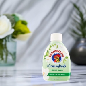 Butelka perfumu do prania Chanteclair Białe Piżmo 220 ml