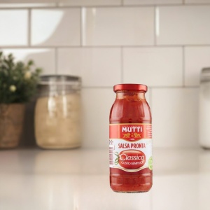 Słoik Mutti gotowy sos pomidorowy Salsa Pronta Classica 300g.