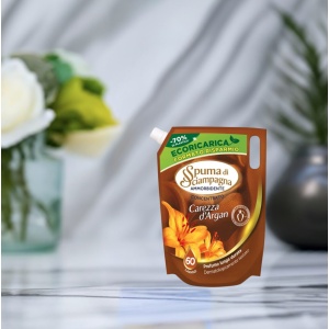 Butelka Spuma di Sciampagna płyn do płukania Argan Carezza d'Argan, 60 prań.