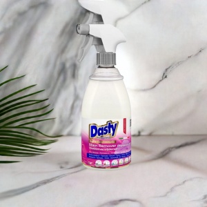 Butelka Dasty odplamiacz do tkanin, płynny środek na plamy 600ml.