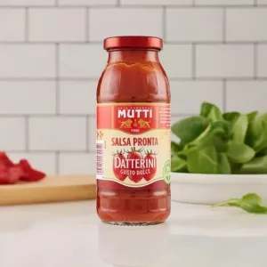 Słoik Mutti Salsa Pronta Datterini 300g, sos z włoskich pomidorków daktylowych.