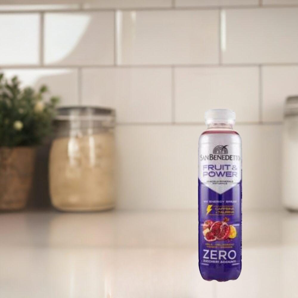 Włoski Energetyk bez cukru na soku owocowym Fruit Power Zero 400ml - San Be