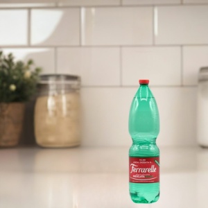 Zestaw 6 Sztuk Ferrarelle - Włoska Naturalna Woda Mineralna 1,5L